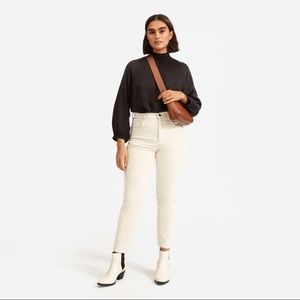 Everlane 90’s cheeky straight leg corduroy.